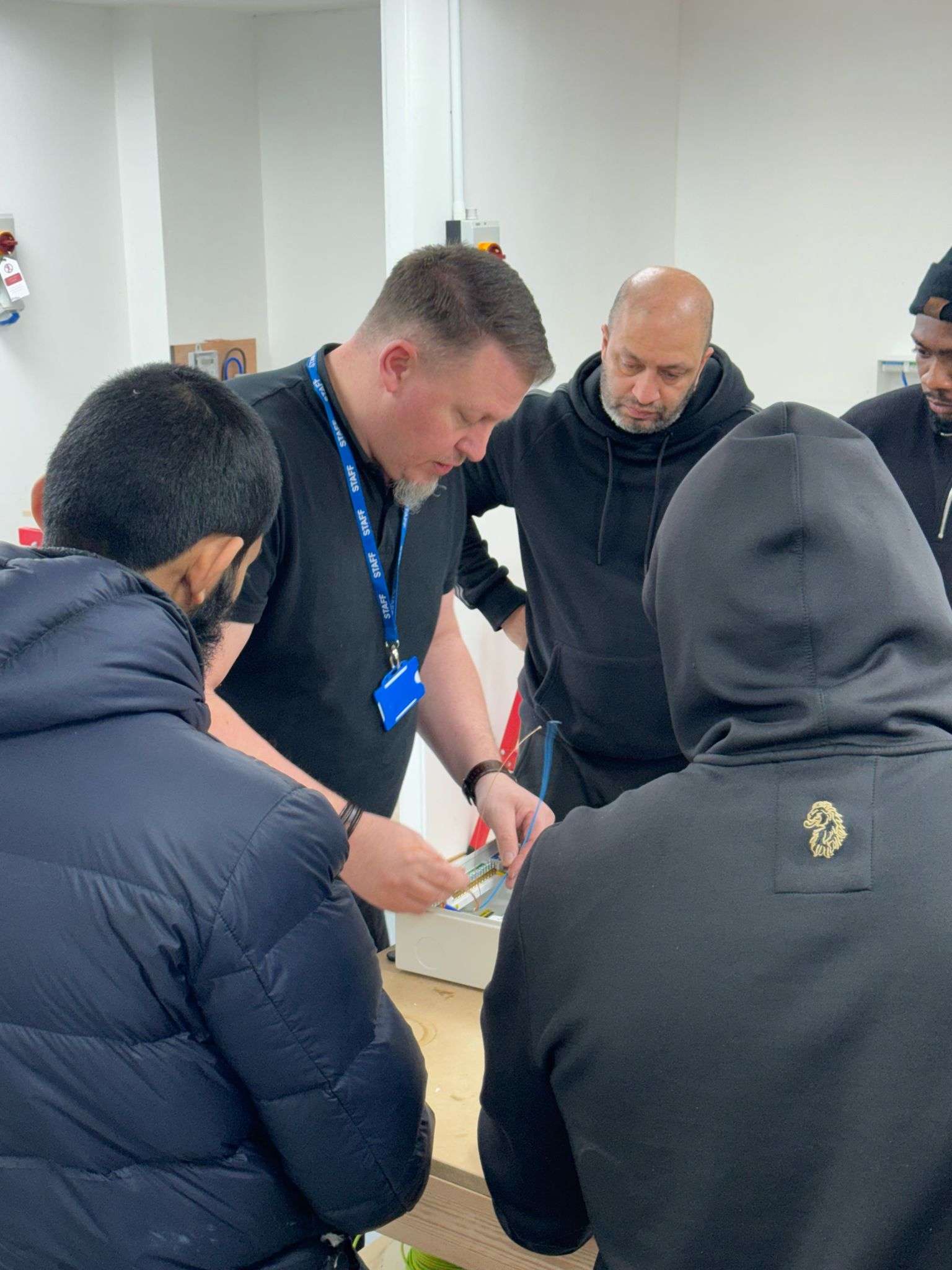Cable Management Best Practices – Derby Workshop